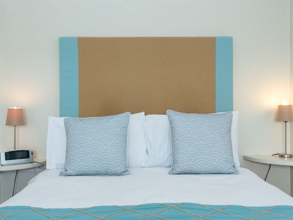 The Cliff House Hotell New Milton Exteriör bild