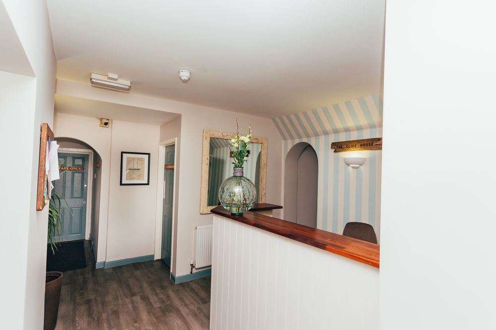 The Cliff House Hotell New Milton Exteriör bild